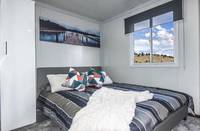 Fertig-Containerhaus – Q355 Stahl, PU 70 mm