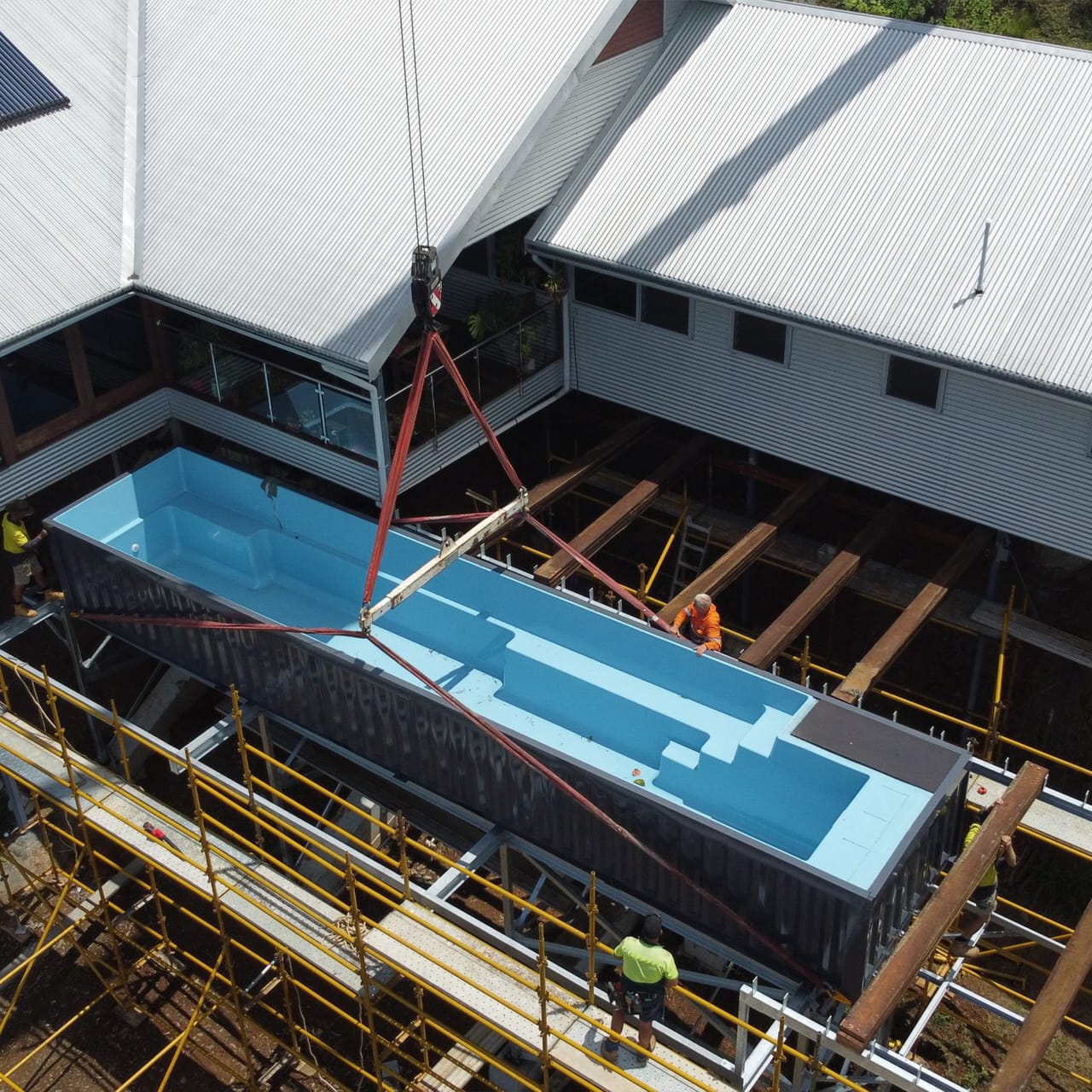 Familien-Containerpool aus Fiberglas